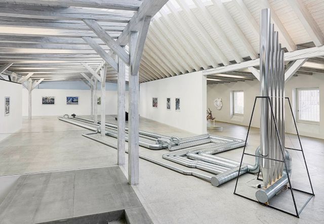 Kunst(Zeug)Haus, Maya Bringolf, "Air Transfer", 2015 (installation view); photo: Bernhard Strauss