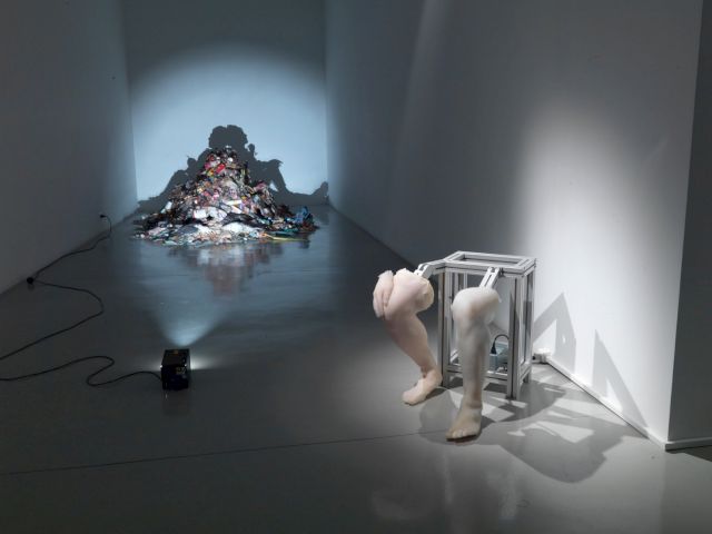 'Fractured Figure' Exhibition View at DESTE Foundation, Athens, 2007. Photo: © Stefan Altenburger