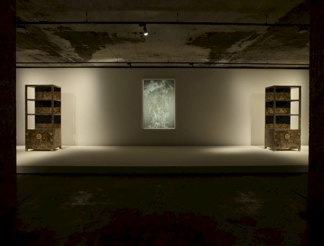 Adam Fuss, 'Smoke'; A Pair of Imperial Bla ck Lacquered Bookcases with Gold Tracery Dragon Motifs, China, 16th-17th Century. Photo: Nic Tenwiggenhorn / VG Bild-Kunst, Bonn © The Feuerle Collection