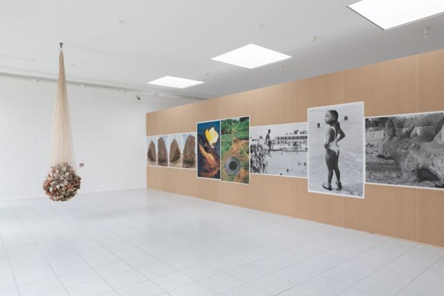 (l-r) MICHEL FRANÇOIS, Solitaires, 1991. Matthys-Colle Collection / Museum Dhondt-Dhaenens; MICHEL FRANÇOIS, Posters (Selection), 1994-2005 . Museum Dhondt-Dhaenens. Photo: Rik Vannevel