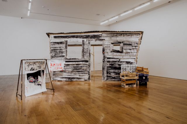 GARETH NYANDORO, Untitled (Shed), 2018 (installation view). Courtesy of Tiwani Contemporary. Photo: Lais Pereira