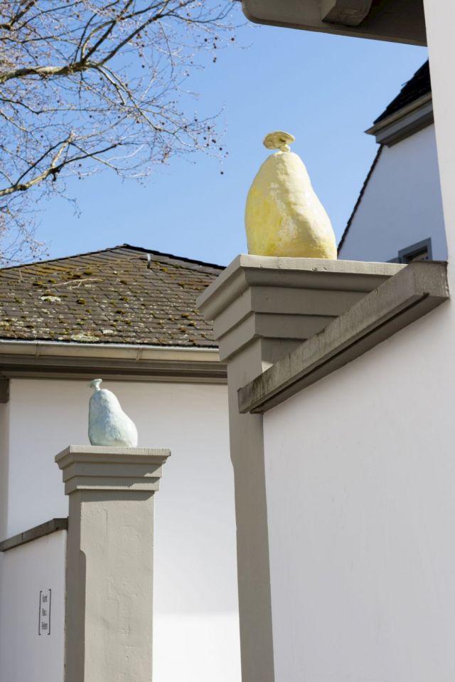 CLARE KENNY, Deflated ego, (yellow) 2019; Deflated ego, (green) 2019. Photo: Nici Jost