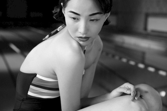 YANG FUDONG, International Hotel No. 11, 2010. © Yang Fudong. Courtesy of Yang Fudong & ShanghArt Gallery