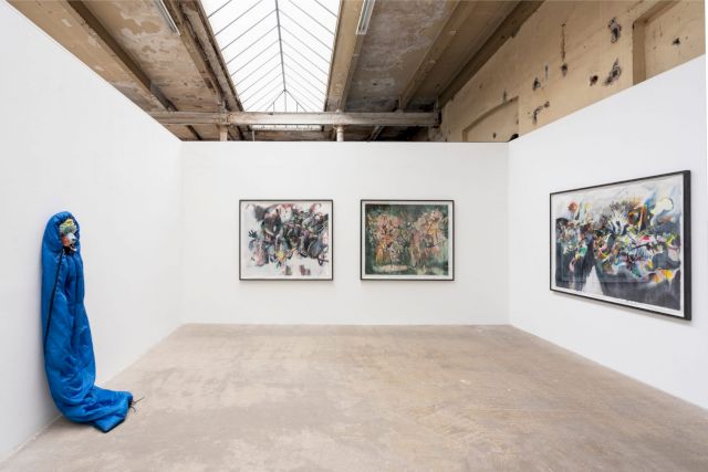 (l-r) KRIS LEMSALU, Phantom Camp, 2014; DAVID MOSES, Silly Symphonies Series, 2017. You are here (installation view), Werkschau, Spinnerei Leipzig. Photo: Falk Messerschmidt