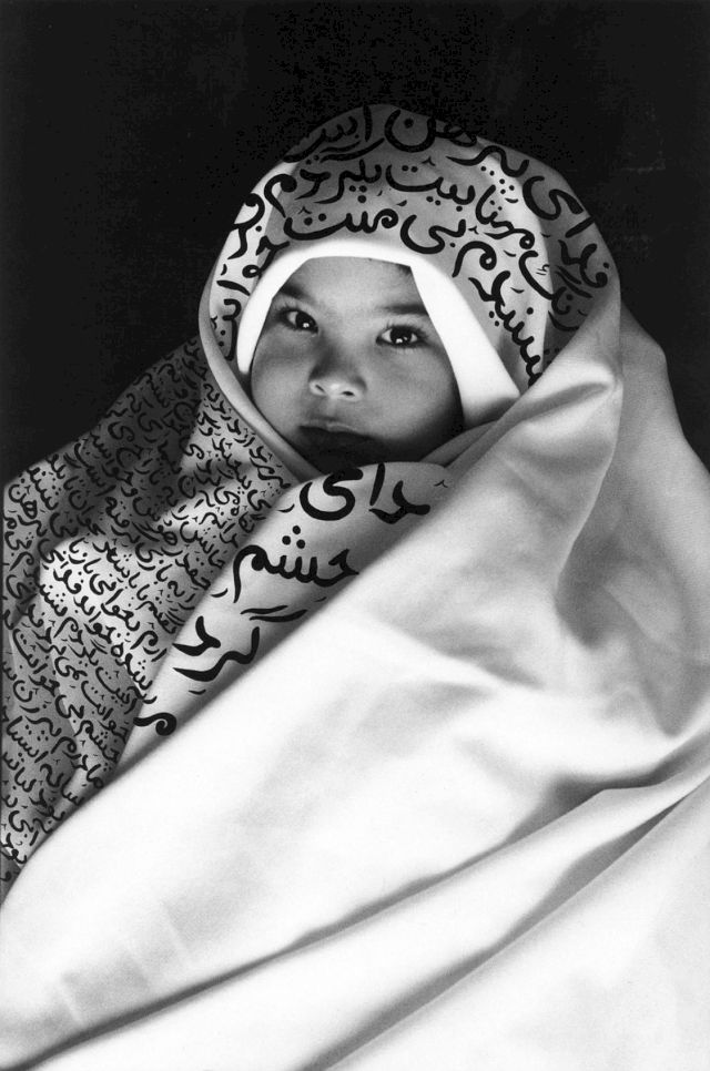 SHIRIN NESHAT, Innocent Memories, 1995