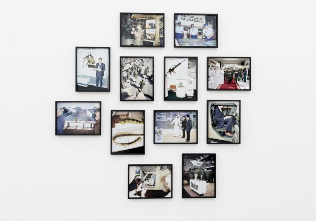 JULIAN RÖDER, Untitled, from the series World of Warfare, Abu Dhabi, 2011. Photo: Björn Behrens, courtesy the Sammlung Peters-Messer