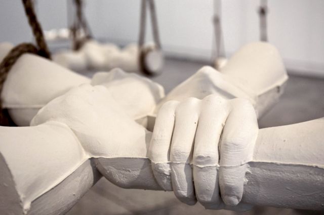 RAFAEL GÓMEZBARROS, Desconfío de las cosas estables (Somos Humanos), 2015