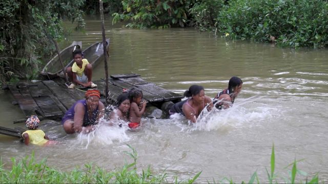 MARCOS AVILA FORERO, Atrato, 2014. Courtesy Galerie Dohyang Lee, Paris & LMNO, Brussels