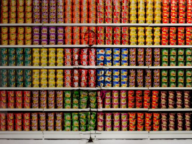 LIU BOLIN, Hiding in the City 116, Instant Noodles, 2013
