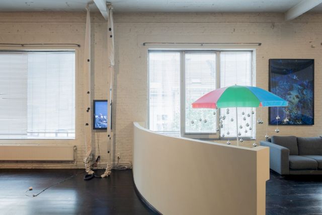 DANIELA & LINDA DOSTALKOVA; PIERRE ARDOUVIN; CINDY SHERMAN. © Hugard & Vanoverschelde photography