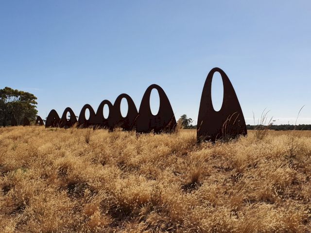 Greg Johns, Land Lines, Corten steel, 2016, 210x130x2500 cm, Collection: City of Gawler