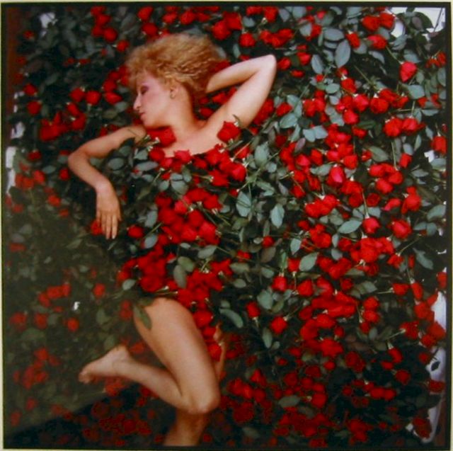 ANNIE LEIBOVITZ, Bette Midler, (NYC) 1979