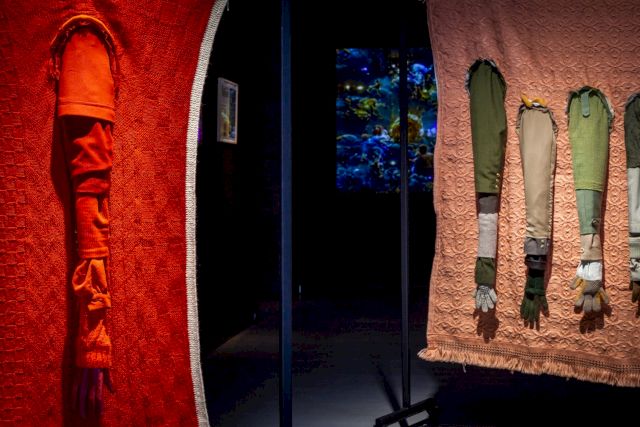 Alex Hug, Hug Station #4: It 's OK to feel Red, 2022