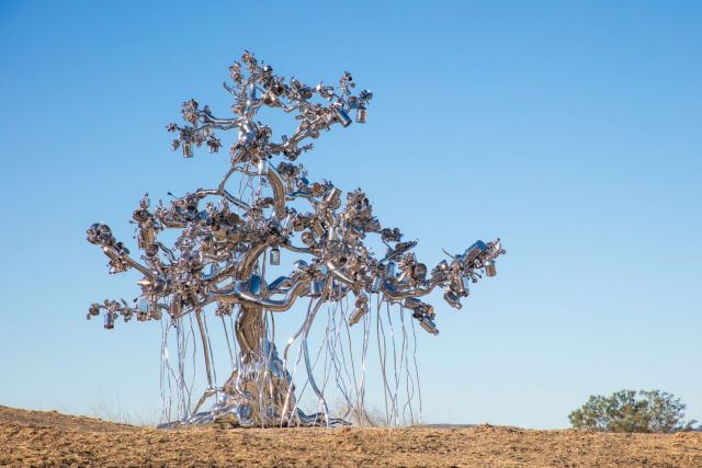 Subodh Gupta, People Tree, 2017. Image: Robert Berg