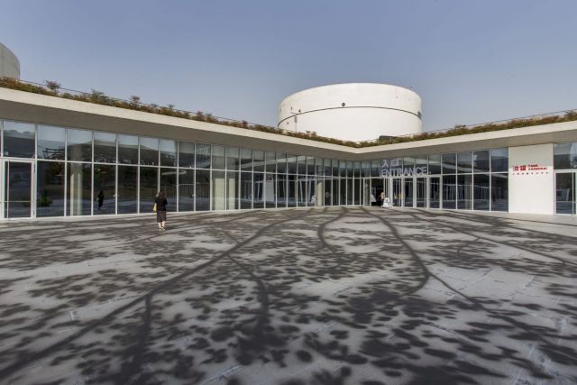 SOPHIE WHETTNALL, Black Dust (Tank Project), 2019. Courtesy the artist and TANK Shanghai