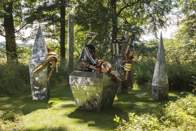 CAROLINE MESQUITA, Cream Sacrifice, 2016. Courtesy Jupiter Artland. Photo: Ruth Clark