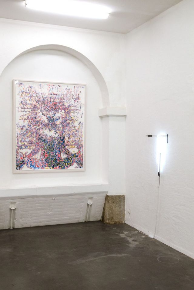 (l-r) MARTIN GROß; STEF HEIDHUES (installation view at REALITY CHECK, Kunstraum Potsdam)