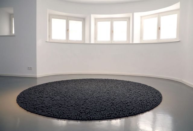 Exhibition view of Primary Gestures with MONA HATOUM, Turbulence (black), 2014. Collection Alexander Tutsek-Stiftung. © Mona Hatoum. Photo: Marion Vogel / Alexander Tutsek-Stiftung