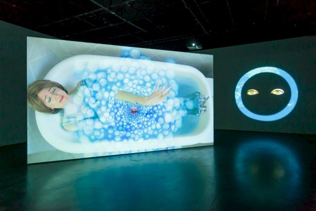 SHANA MOULTON, (with Nick Hallett), Whispering Pines ∞, 2018, exhibition view Zabludowicz Collection, London. Courtesy the artist and Zabludowicz Collection. Photo: Tim Bowditch