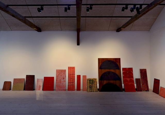 NINA WENGEL, Sunsets, 2010 - ongoing. Installation view