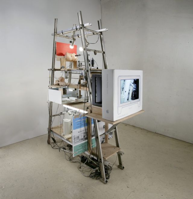 JON KESSLER, Heaven's Gate, 2004. Courtesy the artist and Deitch Projects Archive, New York