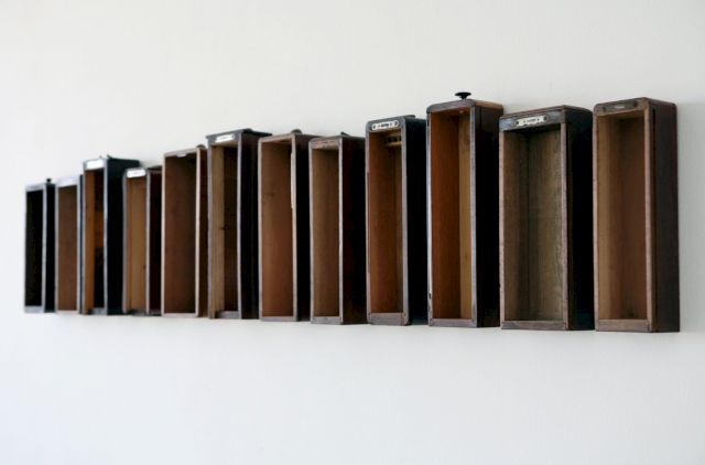 SUSAN DONATH, 12 Apostel, 2010. Courtesy the artist