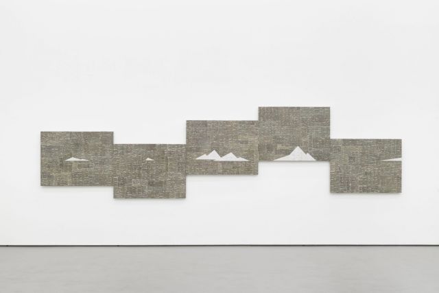 SHEN FAN, Punctuation – Dwelling in the Mountains (I–V), 2015. Courtesy the artist and Sammlung Wemhöner