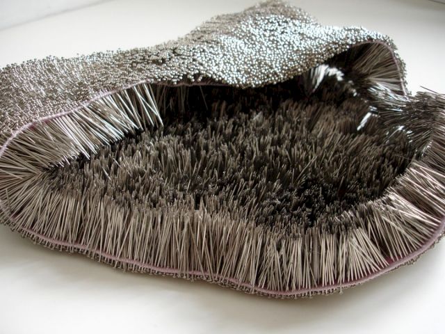 ERWINA ZIOMKOWSKA, Slip, 2011. Courtesy the artist