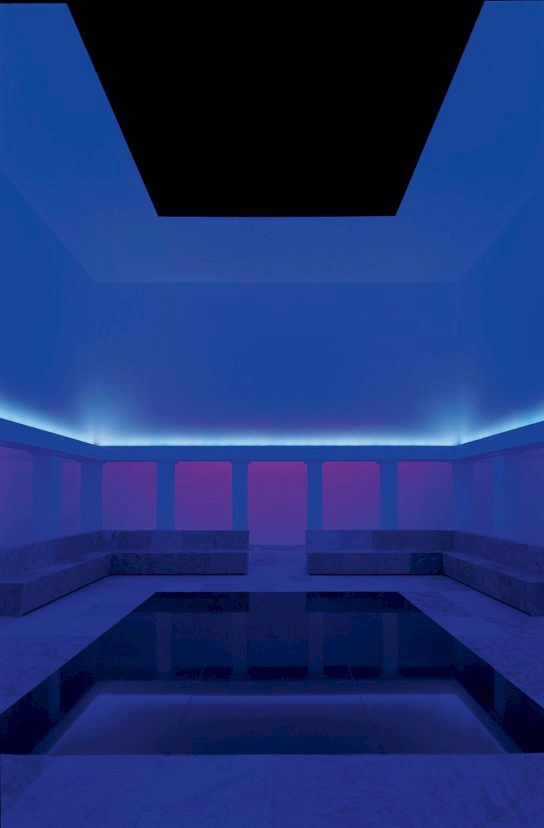 JAMES TURRELL, Unseen Blue, 2002, Installation View at the James Turrell Museum, Colomé, Argentina. © James Turrell, Photo: Florian Holzherr