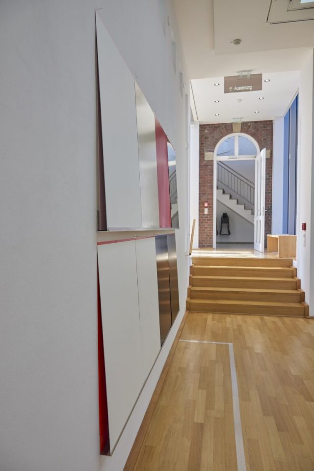 IMI KNOEBEL, Unfinished World. Photo: Hubert Kemper