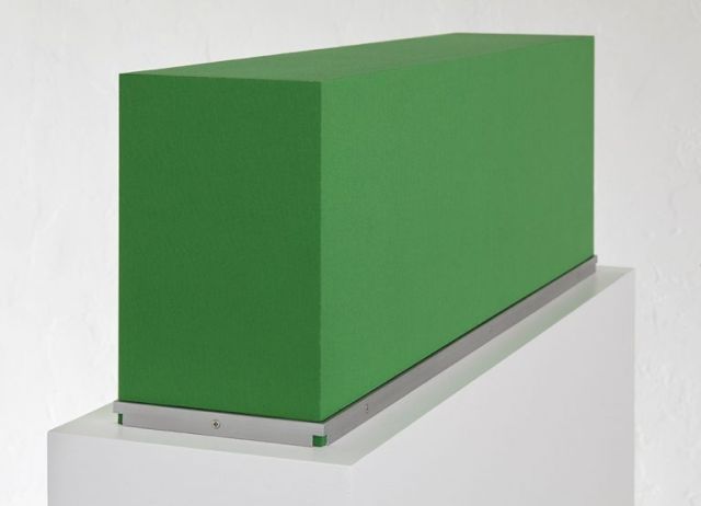 STEVEN BALDI, Fujifilm green extrusion (Thomas Duncan Gallery South Wall L2) 2015, 2015. Courtesy the artist; Thomas Duncan Gallery, Los Angeles; The Stolbun Collection