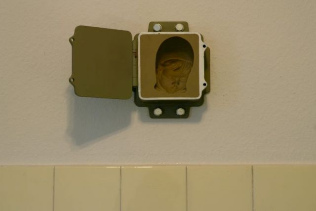 ALEXEJ MESCHTSCHANOW, Sleeping Girl, 2011. Photo: Marianne Obst