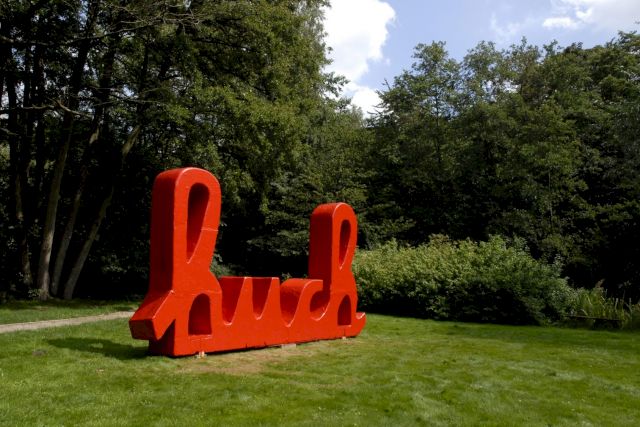 RUPPRECHT MATTHIES , huch, 2001. Photo: Marianne Obst