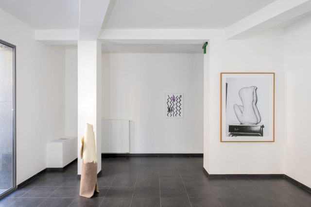 ALINA TENSER, Untitled, 2011; ZIN TAYLOR Bar of the Lavender Hand , 2014; ASGER CARLSON Canal, 2013. Courtesy the artists