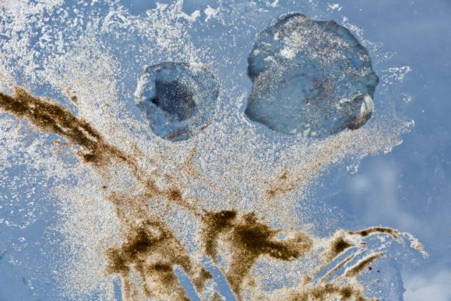 LAUREN GAULT, Lipstick-NASA, 2015. Courtesy Jupiter Artland, Photo: © Keith Hunter