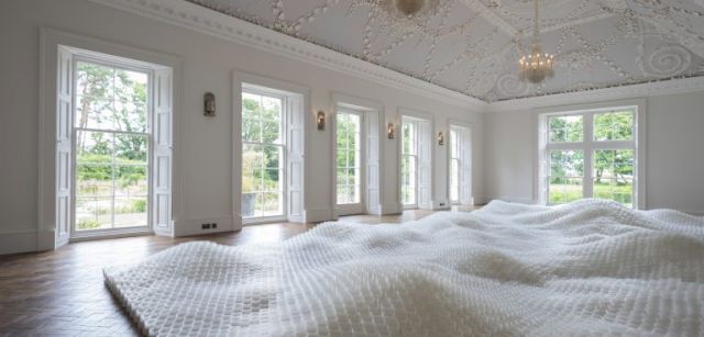 TARA DONOVAN, Untitled (Plastic Cups), 2006. Courtesy Jupiter Artland, Photo: © Ruth Clark