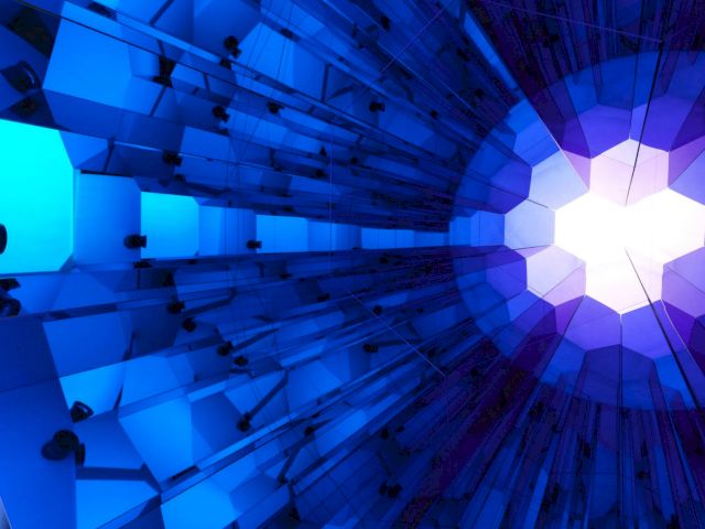 OLAFUR ELIASSON, Your Blue Planet, 2011. Courtesy the artist and the Qiao Zhibing Collection