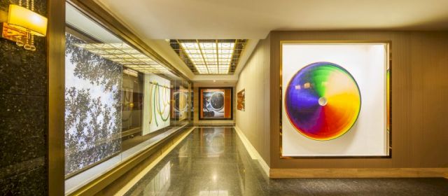 Shanghai Night interior view. Courtesy Qiao Zhibing Collection