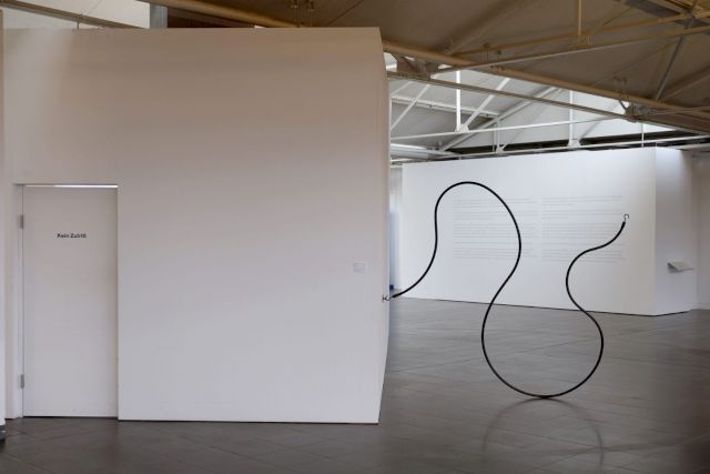 PAULINE M'BAREK, Rope, 2013. Courtesy the artist