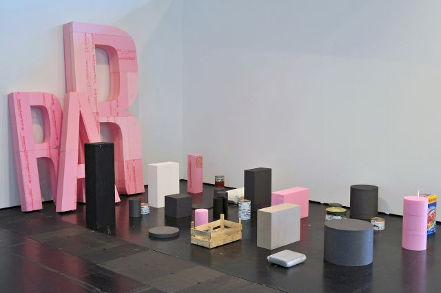 HEINRICH DUNST, Materiallager, 2015. Courtesy the artist