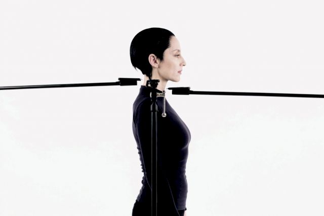 MARIA JOSÉ ARJONA, Right in the Center, There is Silence, 2012 (video still). Courtesy Collection von Kelterborn, Frankfurt'