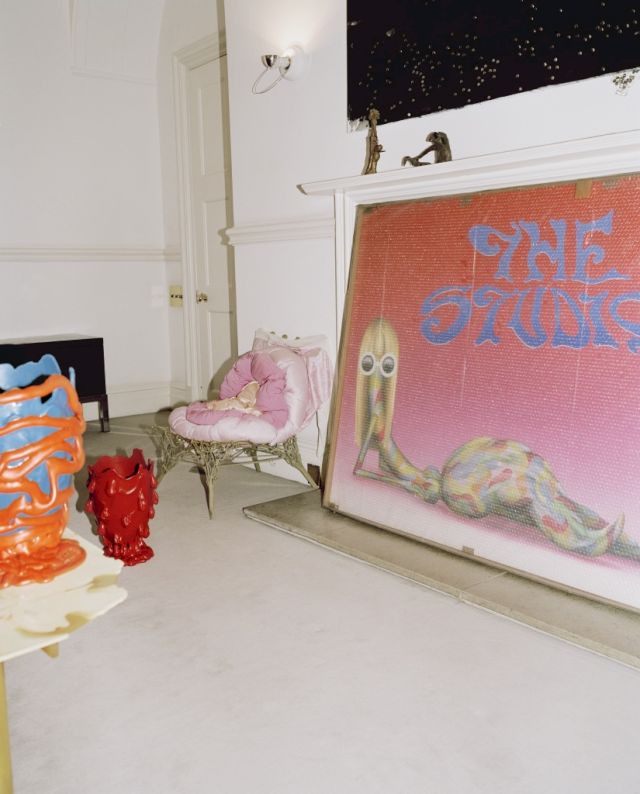 Palace Green, London, 2017; from the left: Julie Verhoeven, Fanny at large, 2014; Emily Mae Smith, The Studio, Odalisque, 2016. Photo by Mathilde Agius