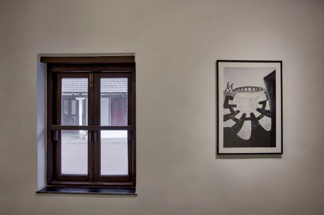 Installation View - Raghu Rai/ Jantar Mantar, Delhi, 1973, Copyright: The Artist