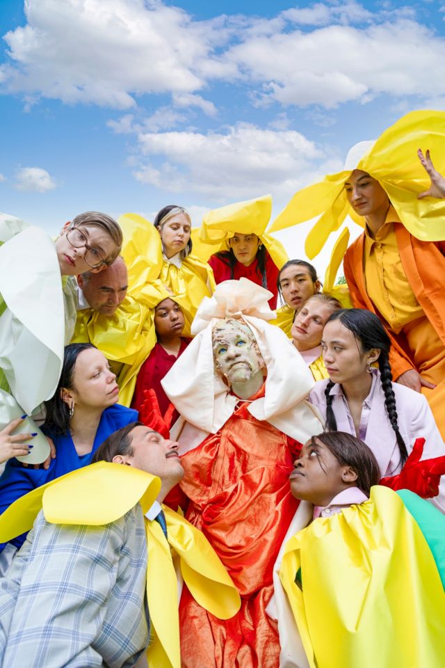 Jakub Jansa, Episode #8 Opening Ceremony, video art from Club of Opportunities series, 4K video, 10 minutes, edition number 2/3, 2022. Photo courtesy of the artist and Havrlant Art Collection