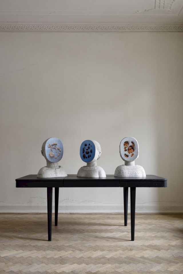 Anna Hulačová, untitled, concrete, digital print on sheet metal, wooden table, 110 x 201 x 65 cm, 2015. Photo courtesy of the artist and Havrlant Art Collection