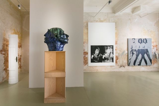 Wall on the left: Anne Imhof, Ohne Titel, 2016, wall on the right: Ulrike Rosenbach, Art Is a Criminal Action, 1969/2018