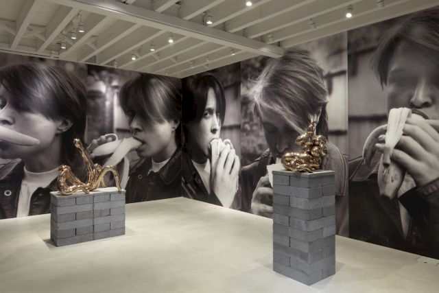 Sarah Lucas, Exhibition View: Sex Life, 2021. Photo: Andy Stagg