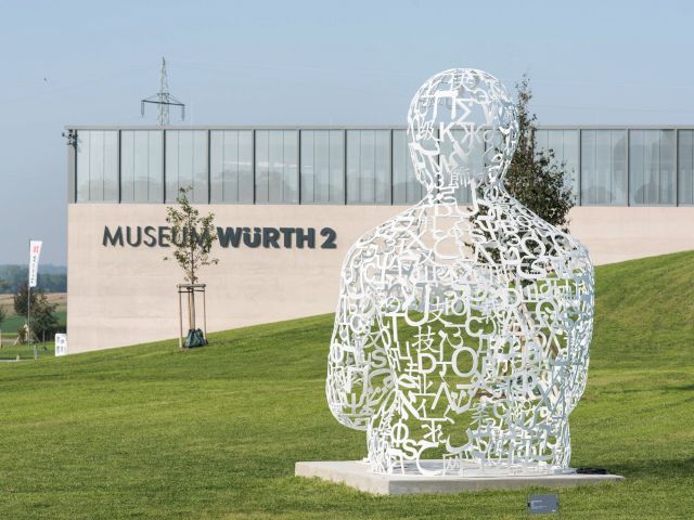 Jaume Plensa, WE, 2009, Würth Collection, Inv. 14614; Photo: Julia Schambeck/Ulrich Schmitt